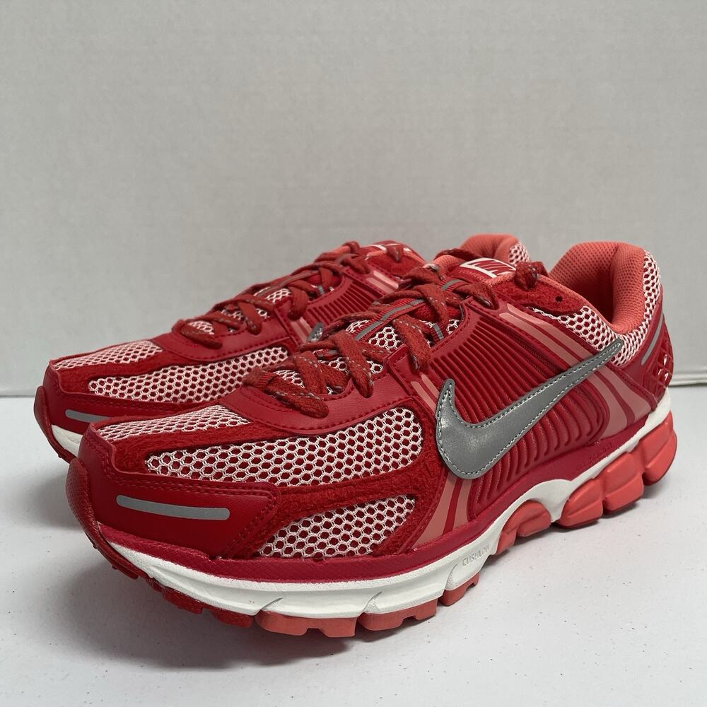 Nike Air Zoom Vomero 5 University Red FN6833 657 Size 9 Mesh Runner Workout